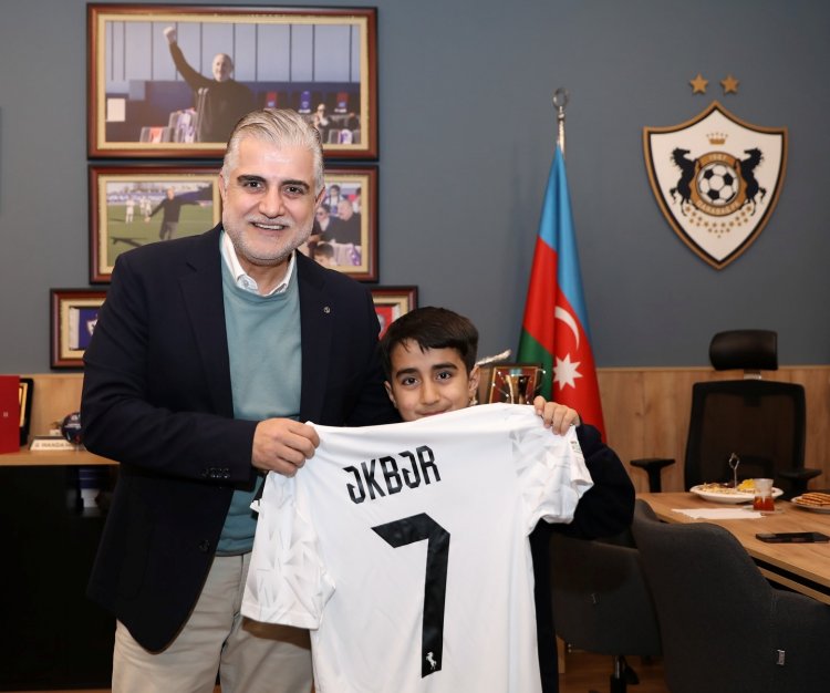  "Qarabağ"ın prezidenti gündəm olan həmin o Əkbərlə görüşdü