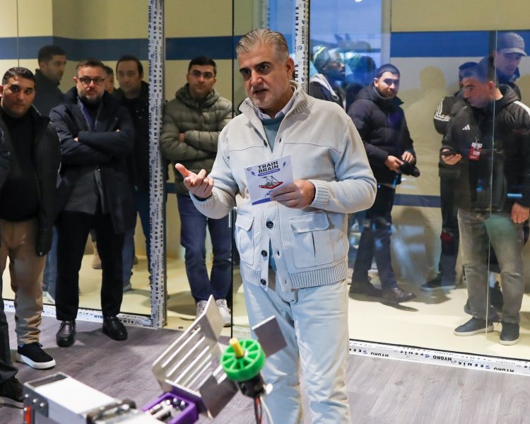 Tahir Gözel “Qarabağ MecHack-9030”komandası ilə görüşdü