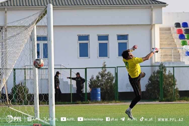 Ağstafalı gənclərə "rəhm etməyən" Qarabağ klubu 6 qolla qalib gəldi