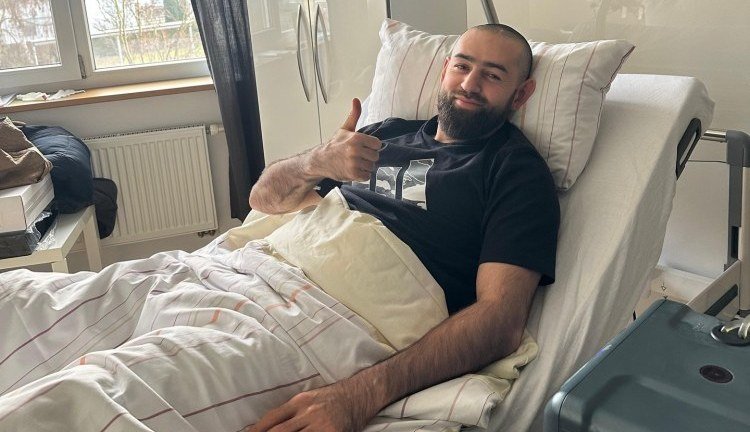 "Şah" Almaniyada əməliyyat edildi