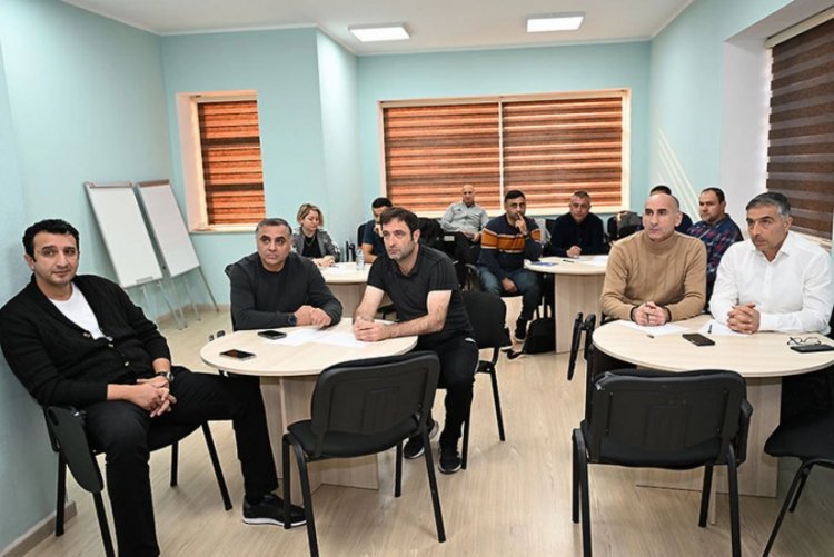  AFFA-da məşqçi kurslarının təlimatçıları üçün seminar keçirildi