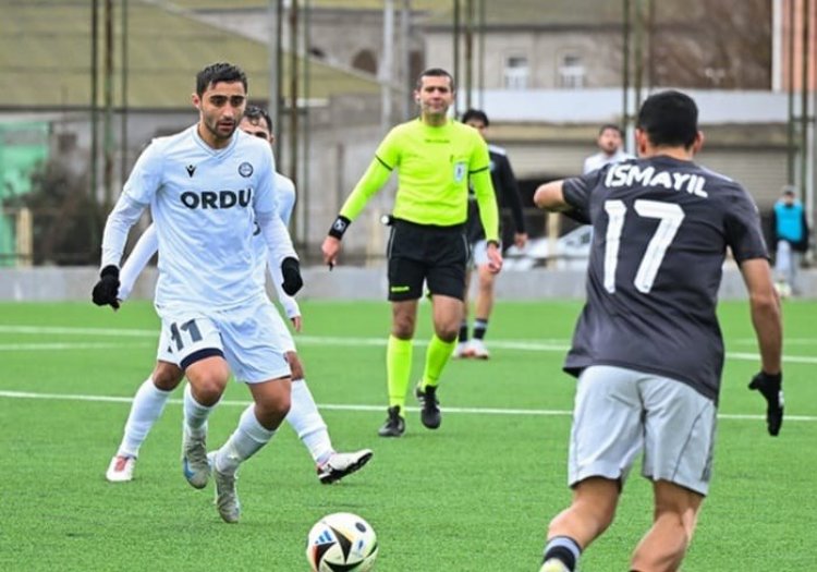  Premyer Liqanın iki komandası 1-ci liqanın bombardirini istəyir