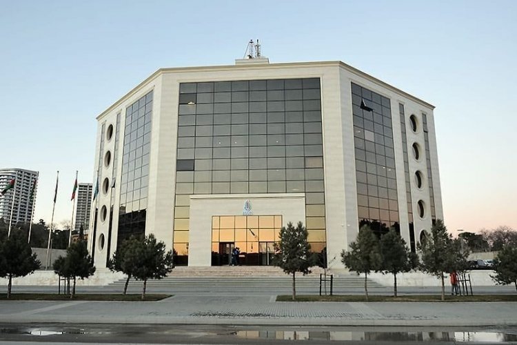  Hakimləri söyən "Lənkəran"lı futbolçunun cəzası azaldıldı