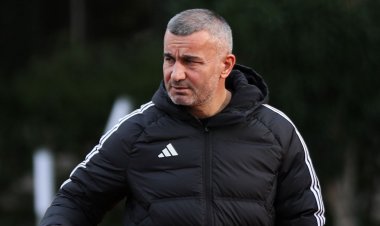 "Onların belə oyununu normal qarşıladım” - Qurban Qurbanov