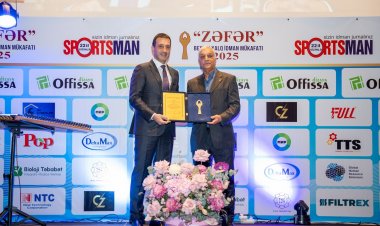 Emrah Çelikel mükafatlandırıldı