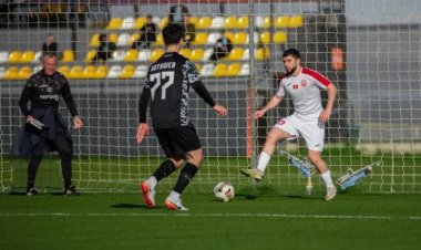 Orxan Türkiyədə iki oyunda qol vurdu, komandası uduzmadı