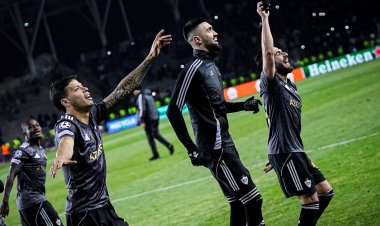 ABŞ səfirliyi "Qarabağ" klubunu qələbə münasibətilə təbrik etdi 