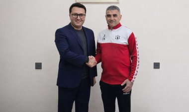 Füzuli Məmmədov bölgə klubunun baş məşqçisi təyin edildi - RƏSMİ