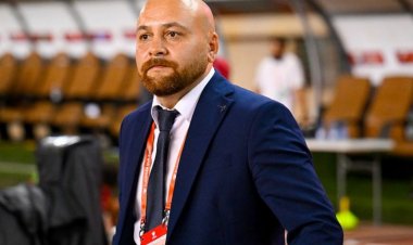 Böyük hesabla uduzan komanda əlavə futbolçu oynada biləcək