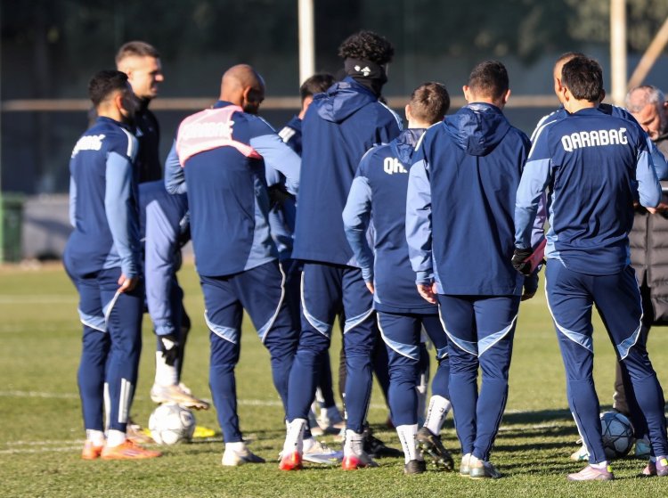  "Qarabağ"ın açıq məşqi baş tutdu