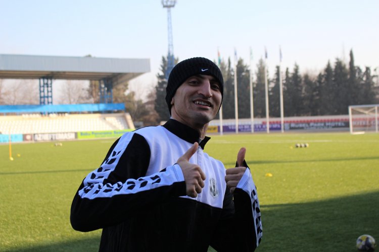 "Düşünürəm ki, bunu biz komanda olaraq bacaracağıq" - KAPİTAN