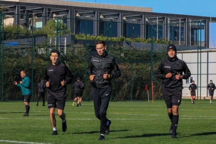 Azərbaycan hakimlərinin Türkiyədə təlim-məşq toplanışı start götürdü
