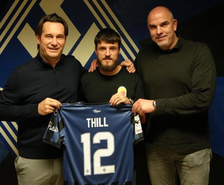 "Zirə"də debüt etmədən göndərildi - Almaniya klubunda oynayacaq