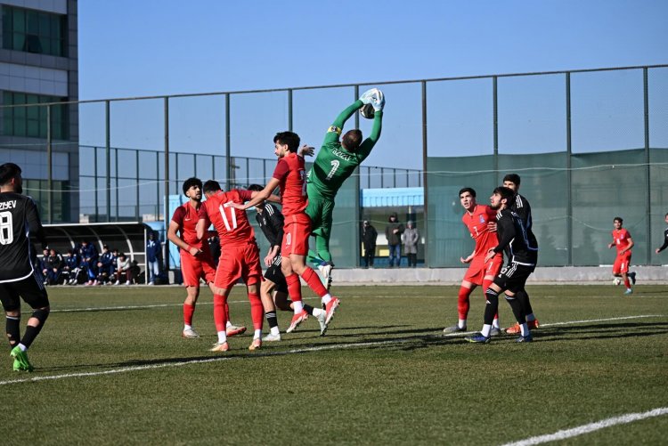 Azərbaycan milli komandası 1-ci Liqa klubunu məğlub etdi 