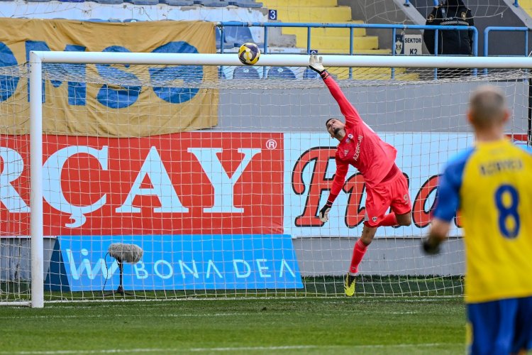 Heyətə düşə bilməyən "Qarabağ"lı narazıdır: "Keçən il oynamadım"