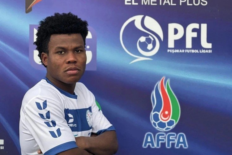 Paytaxt klubu heyətini qanalı futbolçu ilə gücləndirdi 