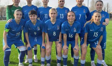  Azərbaycan yığması Daşkənddə Özbəkistandan 4 top buraxdı