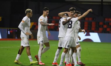 Əliyevin komandası Albaniya kubokunun 1/4 finalında qalib gəldi 