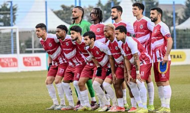 Peşə etikasına tüpürən adamın özünə bənzəyən komandası...