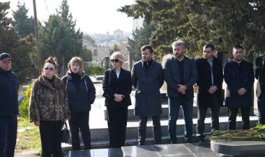 "Neftçi" rəhbərliyi əfsanəvi Banişevskinin məzarı başında