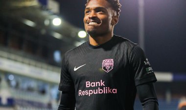 Mikels 100 və daha çox oyun keçirən 452-ci futbolçu oldu