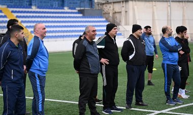 Bayıl stadionunda D kateqoriyalı məşqçi kursları davam edir