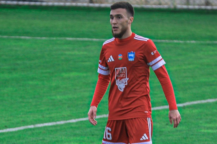  "Zirə"dən bölgə klubuna yollandı