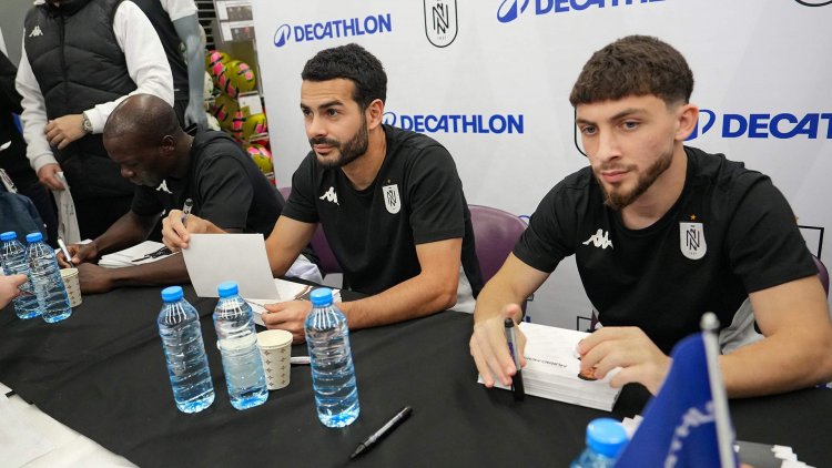 "Neftçi"nin rəsmi mağazasının açılış mərasimi oldu - FOTOLAR