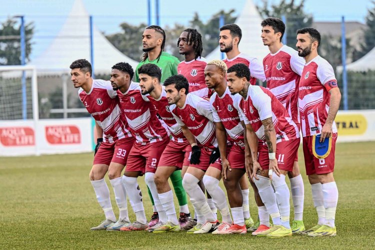 Peşə etikasına tüpürən adamın özünə bənzəyən komandası...