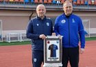 "Difai"dən Serbiyaya yollanıb Nenad Lalatoviçə "Qarabağ"ın formasını hədiyyə etdi - FOTO