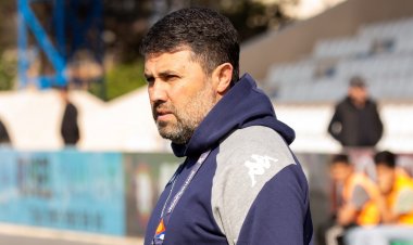 Standart vəziyyətlərdən iki qol buraxmağımız adamı məyus edir"