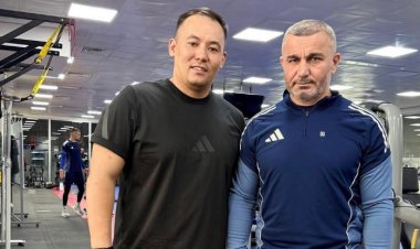 Qazaxıstanlı baş məşqçi Qurban Qurbanovun yanına təcrübəyə gəldi