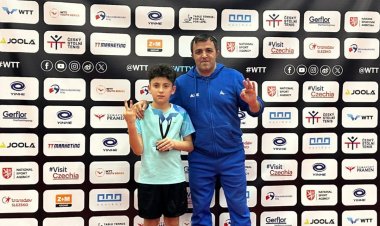 Əliəkbər Mirzəliyev Çexiya turnirində gümüş medal qazandı