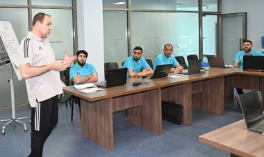 UEFA B kateqoriyalı məşqçi kursunun 1-ci mərhələsi keçirildi