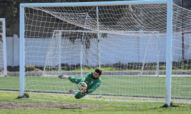 1-ci Liqada 19-cu turun son iki oyununda qalib müəyyənləşmədi