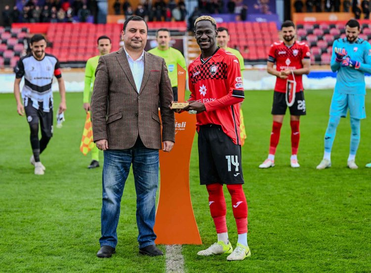  "Qəbələ"nin üzvü mükafat aldı