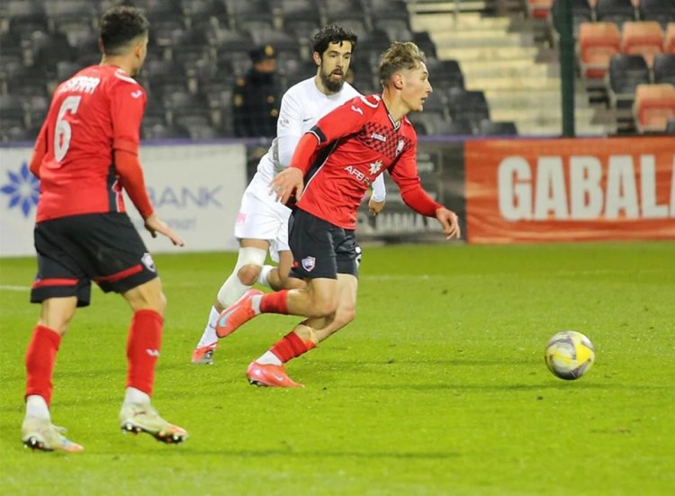 Kubokda 25-ci səfər qolunu vurdu