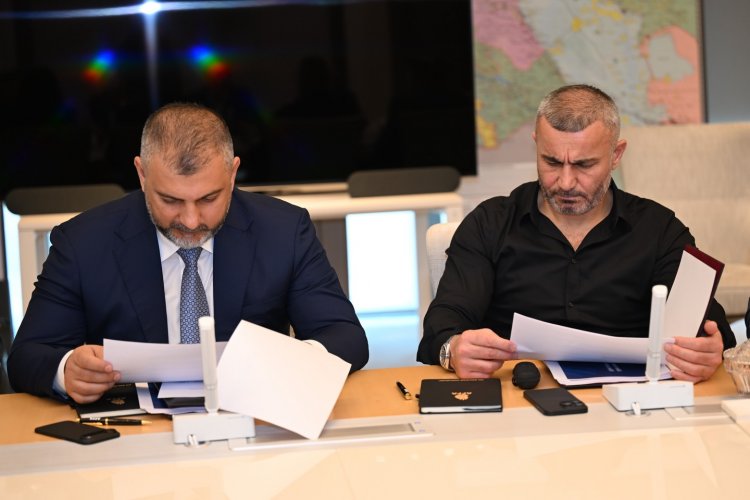 Qurban Qurbanov Adıgözəlovun səviyyəsinə düşəcək adam deyil! 