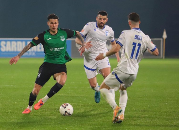 Zamiq Əliyevin klubu Superliqada çempionluq şansını davam etdirir