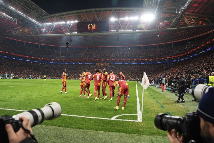 "Qalatasaray" "Liverpul"u yenə məğlub etdi - Çempionlar Liqası 