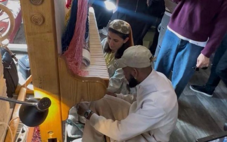 Medina xalça toxumağa başladı