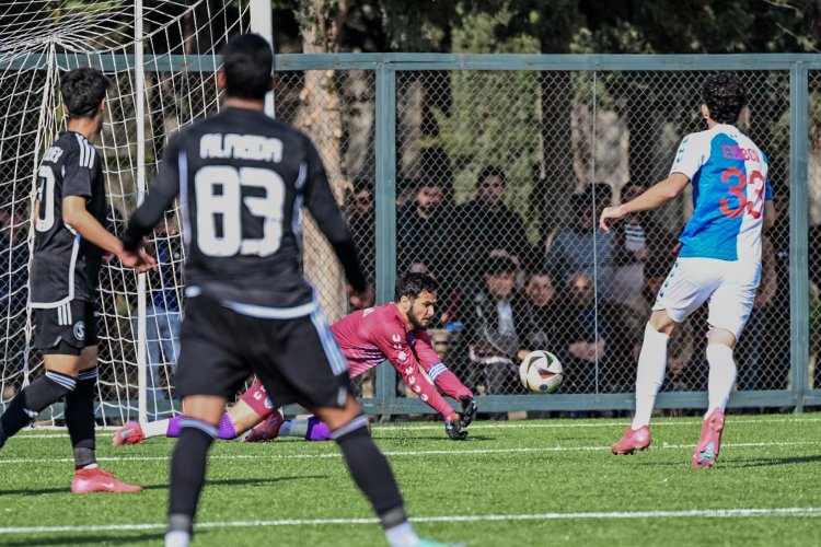 Azərbaycan klubu şübhəli qol buraxan qapıçı ilə yollarını ayırdı