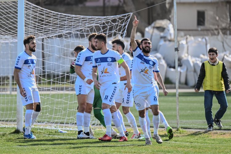 "Şəfa" qazandı, Premyer Liqaya digər iddialılar "sülh" bağladılar