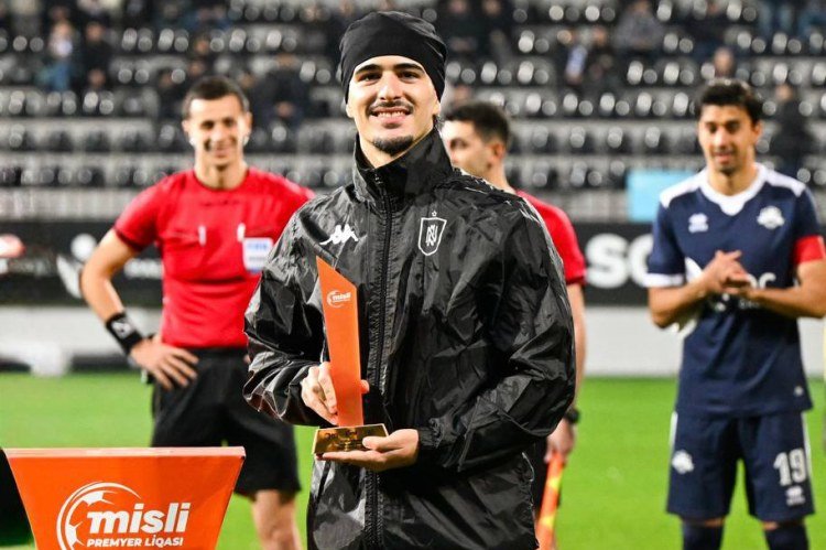  "Neftçi"nin legioneri "İmişli" ilə oyundan əvvəl mükafatlandırıldı