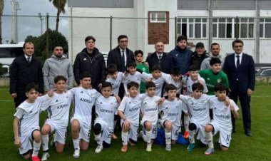 Nazir və səfir “Qarabağ”ın futbolçuları ilə görüşdü