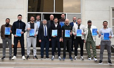 Millimizin sabiq futbolçuları məşqçilik diplomu aldı - FOTOLAR