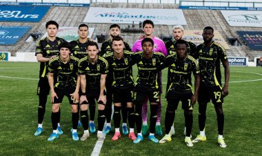 Nəriman ABŞ-də 90 dəqiqə oynadı, komandası mərhələ adladı