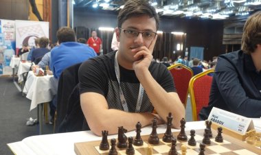 Nicat Abbasov Polşada Avropa çempionatında liderliyə yüksəldi