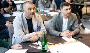 "Qarabağ" rəsmiləri UEFA Gənclər Liqası V Forumunda iştirak etdilər