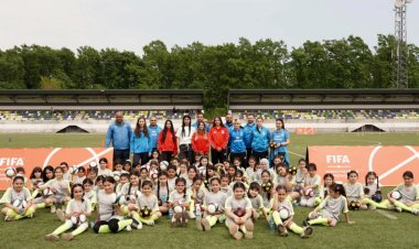 FİFA-nın dəstəyi ilə Lənkəranda qızlar üçün futbol festivalı keçirilib